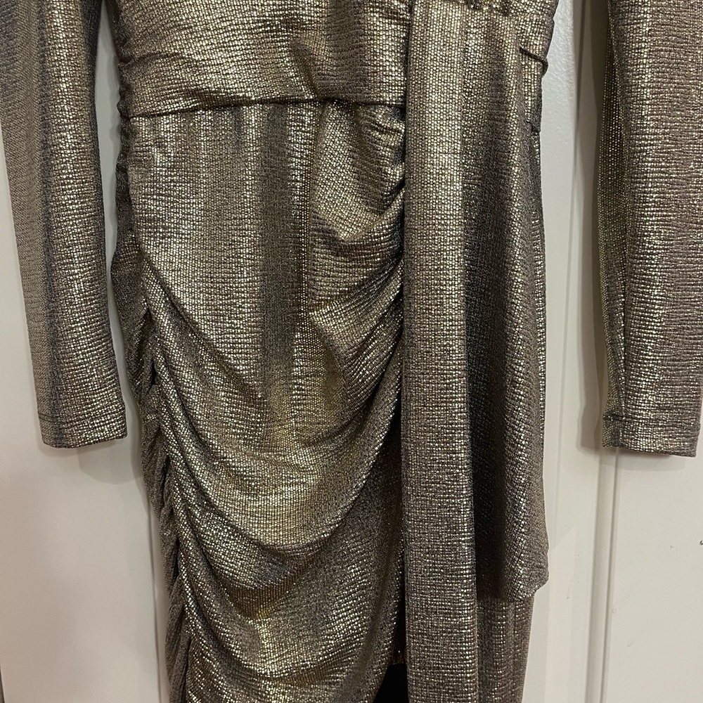 NWT Alex Marie Chrissy Metallic Knit Surplice V Neck Long Sleeve Faux Wrap Dress - Picture 6 of 9